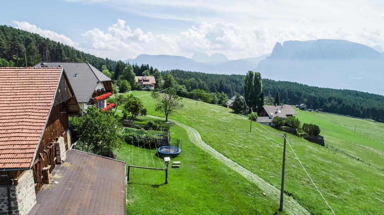 Schartnerhof Villa Collalbo Bagian luar foto
